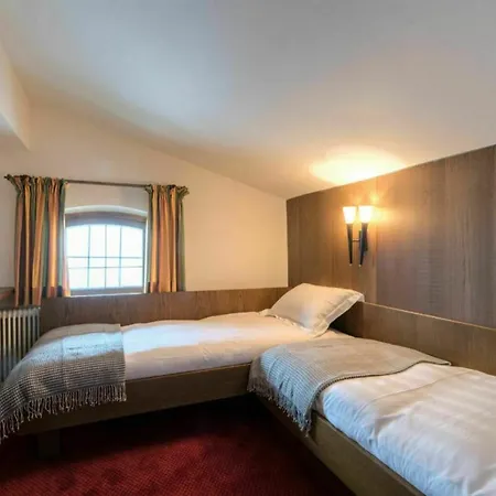 Guest house Arlberghoehe *